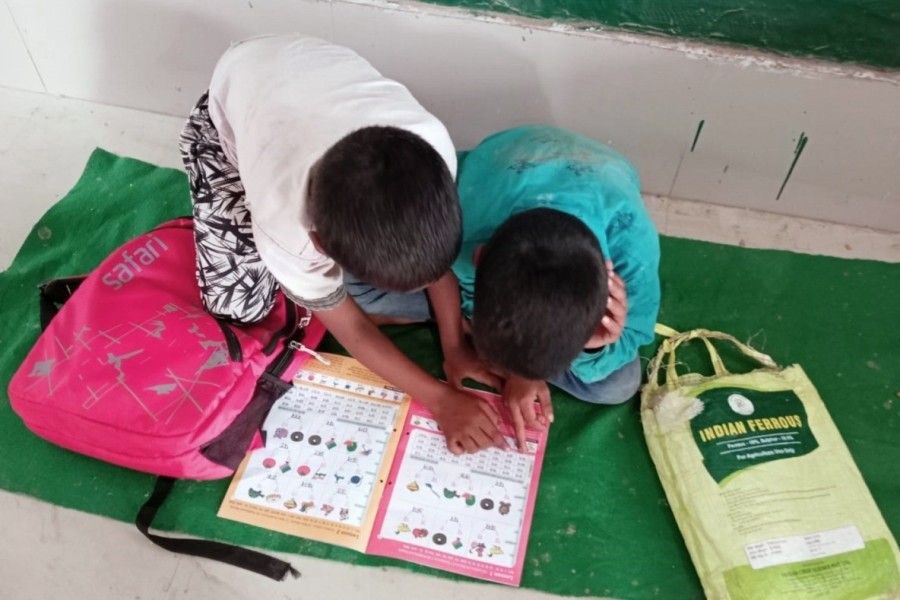 Literacy in 45 Days? How a New FLN Program is Accelerating Learning for All in Uttar Pradesh